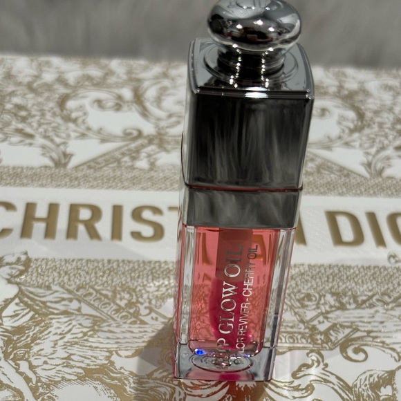 Dior Addict Lip Glow Oil a Nourishing Lip Oil - 001 Pink - Color-Awakening nwot - Picture 4 of 6